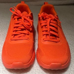 Skechers Memory Foam Tennis shoes